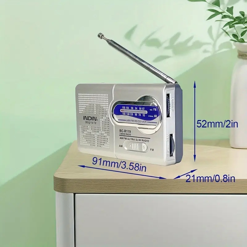 一台迷你便携式am/fm收音机，  bc-r119，led显示，高灵敏度，非防水，兼容耳机，收音信号接收，纤薄设计，配有40mm扬声器，适合家庭、户外和紧急使用 - 不含电池 商品详情 2