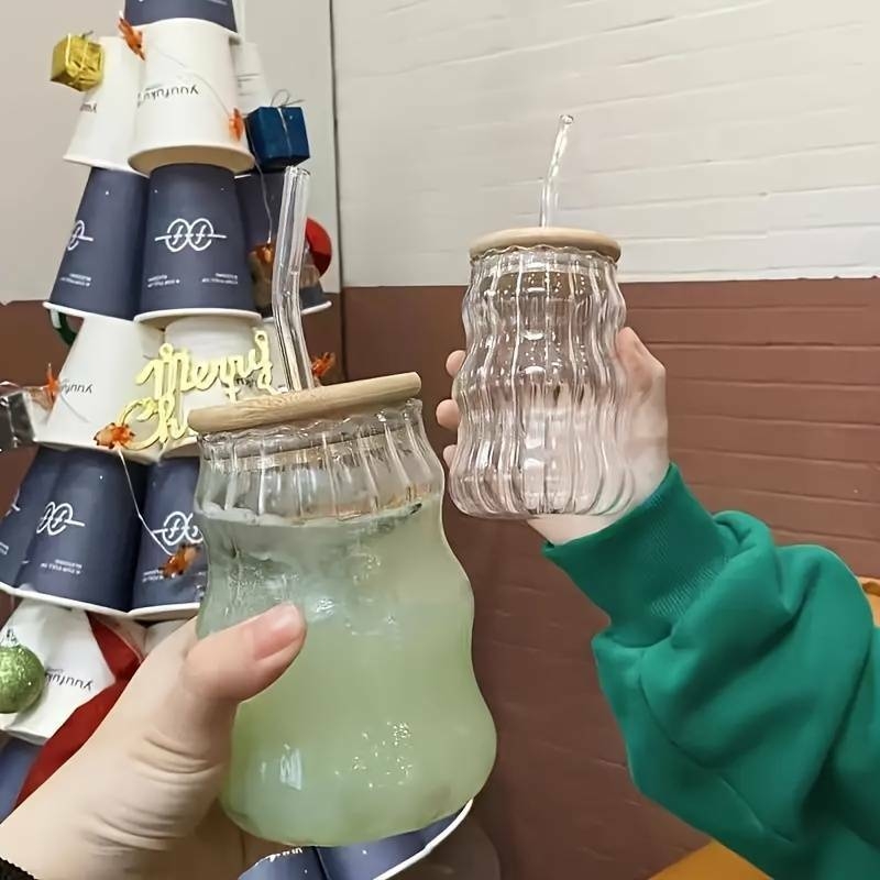 2 pièces, tasses en verre de style médiéval avec couvercles et pailles, tasse deau en verre à haute teneur en borosilicate de 17 oz, tasses à café glacé, verres à boire pour jus, lait, thé et plus , verres dété et dhiver détails 2