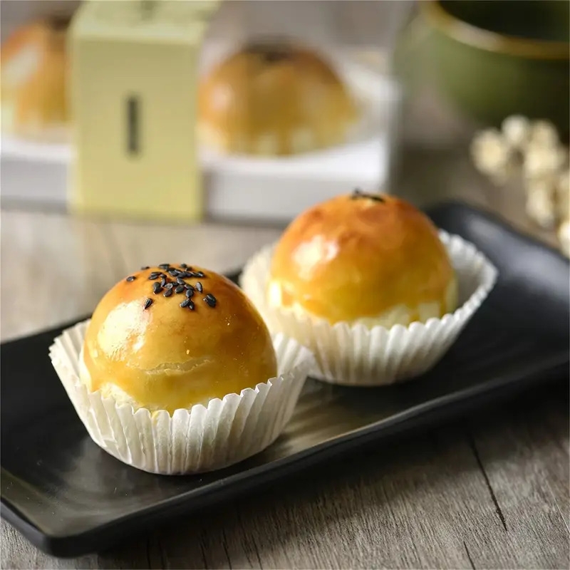 200pcs white cupcake liners 5x3cm disposable paper baking cups for muffins mini cakes   5