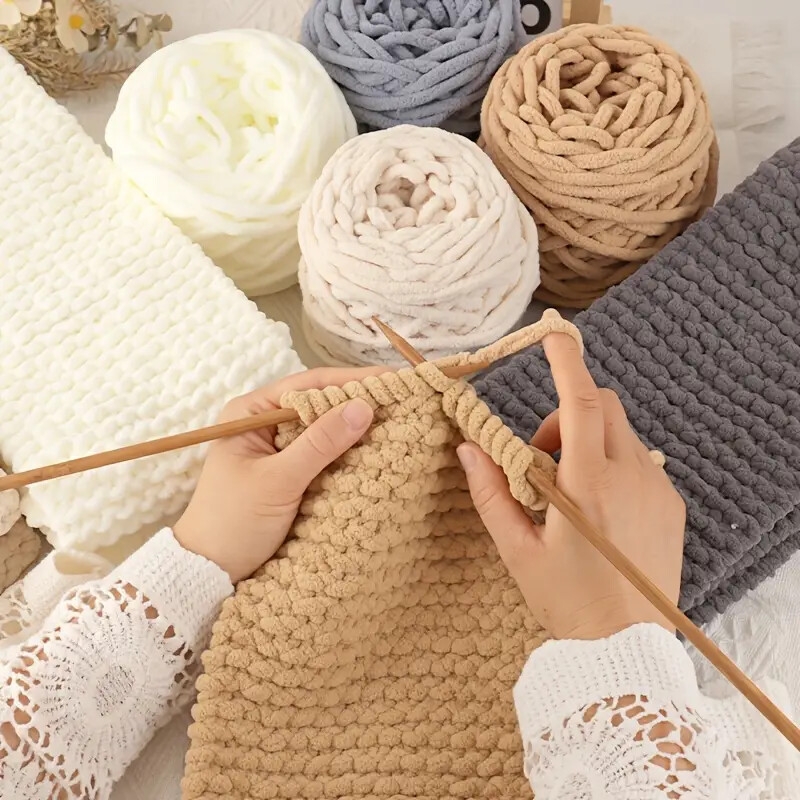 6件装粗毛线，总重570克，每件20.1盎司，100%聚酯纤维，柔软蓬松，8毫米厚，多色，适合diy编织和钩针，适合制作帽子、围巾、毛毯和包包 - 每件95克±5克/50米 6