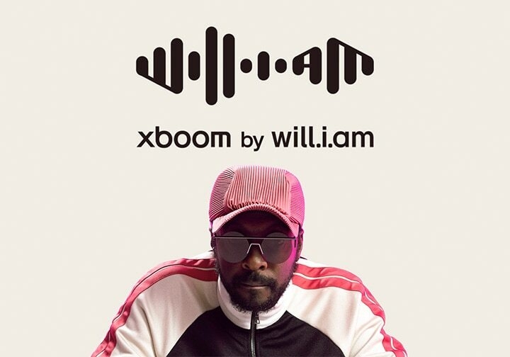 Image de will.i.am avec le logo xboom by will.i.am en haut
