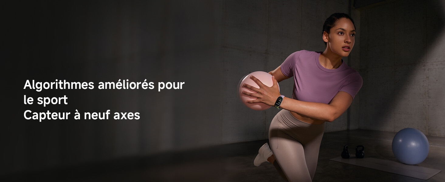 Le texte se lit comme suit : « Les algorithmes sensibilisent votre niveau de QI ». Scène décontractée montrant une personne assise avec une sphère ou une balle rougeoyante.