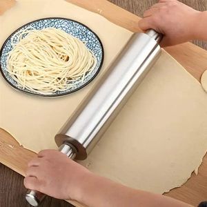 Rouleau à pâtisserie en acier inoxydable épaissi - facile à nettoyer et résistant à la rouille (38.3*5*5cm)