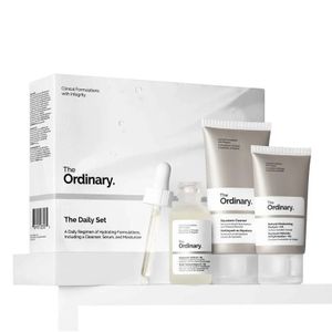 The Ordinary Coffret The Daily Set  (3 pièces : nettoyant Squalance +Acide hyaluronique 2 % + B5 +Facteurs naturels d'hydratation + acide hyaluronique )