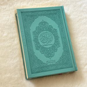 Le Saint Coran Arabe Français Phonétique – Vert Bleu