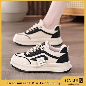 GALUIN Nouvelles baskets blanches respirantes pour femmes, polyvalentes, style coréen, semelle épaisse, chaussures de sport décontractées, chaussures de skate tendance