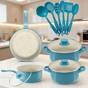 Cet ensemble de 13 pièces de batterie de cuisine antiadhésive de haute qualité est doté d'une surface antiadhésive bleue et d'une construction robuste en acier inoxydable, et est compatible avec les plaques de cuisson à induction.