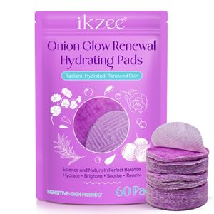 Ikzee - Onion Glow Renewal Hydrating Pads (60 pads) : Soin exfoliant et hydratant à 82% d'extrait d'oignon pour une peau éclatante et unifiée