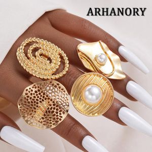 ARHANORY Lot de 4 Bagues Dorées Formes Irrégulières Réglables – Bijoux Fantaisie Légers
