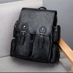 sac à dos en cuir B1533 noir