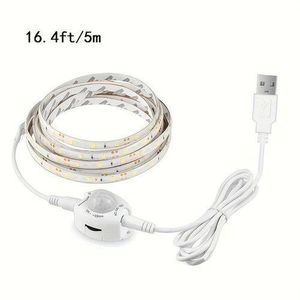 Bande Lumineuse LED/Veilleuse + Câble USB + PIR Capteur - 5m
