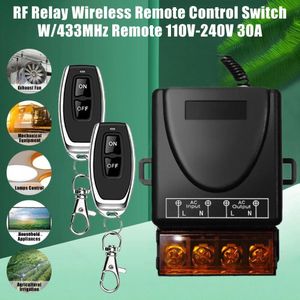 Cet interrupteur de télécommande sans fil 12V a une portée de 328 pieds et convient aux systèmes de sécurité d'alarme antivol, aux luminaires, aux moteurs de volets roulants, etc.