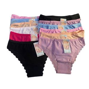 Lot de 12 slips sans couture  pour femme en coton / polyester (Taille Moyenne) - u6578