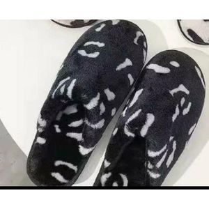 Pantoufles d'hiver - En peluche - Pantoufles doublées - Chaudes - En feutre - Antidérapantes - Cadeau pour la famille