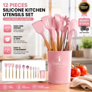 Litglobe Ensemble de 12 ustensiles de cuisine en silicone rose (avec support de rangement) - Ensemble d'ustensiles de cuisine résistants à la chaleur, adaptés aux ustensiles de cuisine antiadhésifs, ensemble d'ustensiles de cuisine à manche en bois.