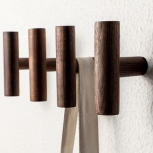 TodyJeyHo Lot de 4 crochets à manteaux en noyer, chevilles murales en bois, cintres organisateurs vintage, crochets simples en bois naturel, crochets muraux rustiques, design de crochet minimaliste pour suspendre chapeaux, serviettes, sacs, cordes
