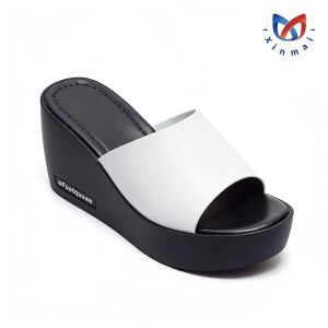 Sandales à plateforme tendance pour femme, pantoufles à talons hauts légères et confortables - Noir & blanc