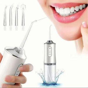 Hydropulseur électrique portable et étanche, avec jet d'eau amovible, pour nettoyer les dents.