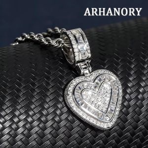 ARHANORY Collier pendentif cœur pour femme Bijoux luxueux de style hip-hop pour femmes et hommes