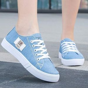 chaussures en toile pour femmes