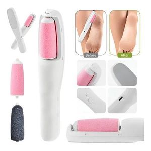 kit de pédicure & manucure de lime à pieds électrique rechargeable avec deux rouleaux interchangeables pour enlever la peau morte et rugueuse.
