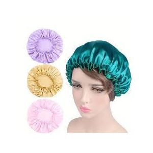 Lot de 2 bonnets en satin