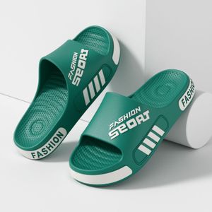 Claquettes PVC confortables anti-dérapantes, silencieuses et sans odeur
