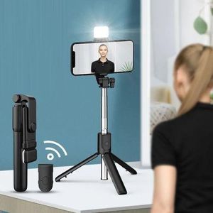  un trépied selfie stick 3-en-1 avec télécommande Bluetooth R1S