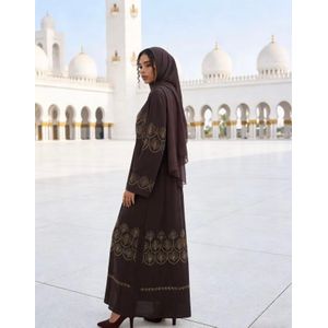 Amitin Jalabé  Abaya de Luxe Émiratie avec Hijab Assorti – Collection Broderie Cristalline