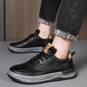 Chaussures de sport décontractées pour hommes, confortables, à lacets, tendance et douces, noires