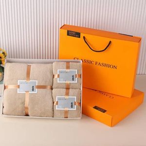 Ensemble de Serviettes de Bain – 3 Pièces - 1 Serviette de bain plus 1 serviette pour le visage et 1 serviette pour les cheveux