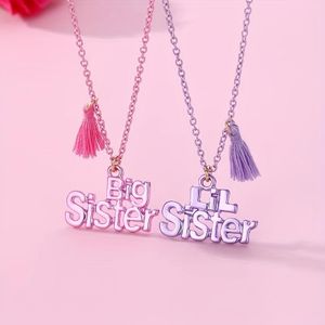 2 pièces/ensemble Pendentif Lettres "Grande Sœur & Petite Sœur" - Chaine de Meilleures Amies - Bijou d'Amitié pour Adolescentes - Rose/Violet