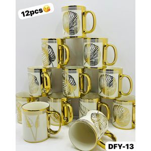 Ensemble De 6 tasses à café en porcelaine  couleur avec des accents et une anse dorés