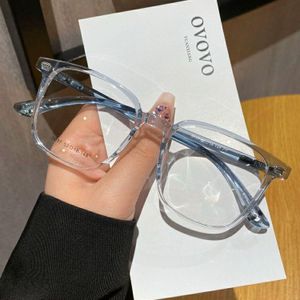 CALLIARA Lunettes carrées transparentes bleu dégradé, verres anti-lumière bleue pour look sans maquillage, montures TR ultra-légères unisexes