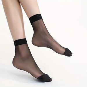 10 paires de chaussettes courtes pour femmes en voile fin noir
