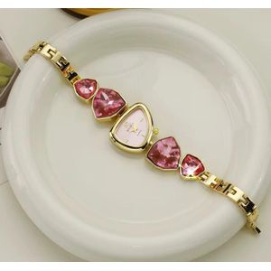 Montre-Bracelet Bijou "Éclat d'Émeraude" – Design Géométrique