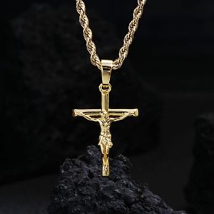 Collier Chaîne avec Pendentif Croix pour Couples et Hommes Amoureux en Design de Bijoux Doré