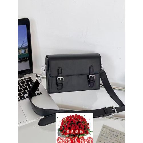 product_image_name-Generic-sac est une sacoche en cuir noir -3