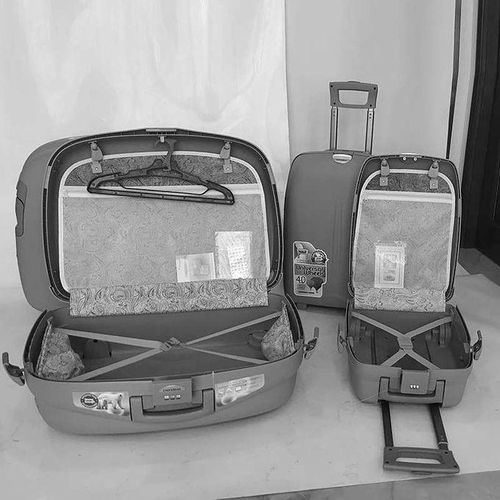 product_image_name-Generic-lot de 4 Valises Rigides en Coque Dure Ultra Résistante – 4 Tailles (Cabine, Moyenne 20kg , Grande 23kg tres grande 30kg)-3