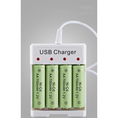 Chargeur De Piles Rechargeables à Charge Rapide Intelligent Port USB Avec 4  Emplacements Batterie Type AA