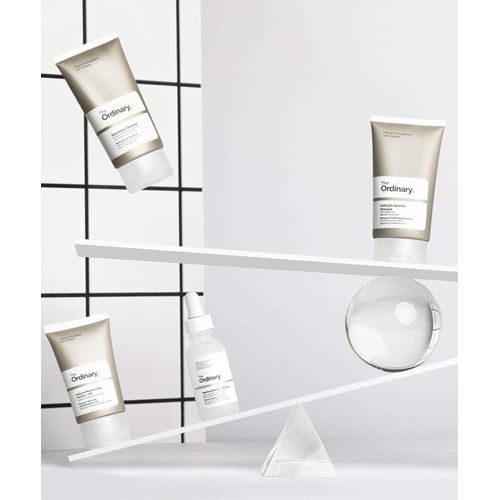 product_image_name-The Ordinary-Coffret The Balance  (4 pièces : nettoyant Squalance + masque à l'acide salicylique 2 % + niacinamide 10 % + zinc 1 % + facteurs naturels d'hydratation + HA)-4